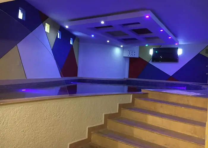 Love hotel Auto Rosso Mexico City